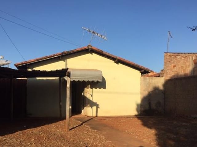 Foto do Casa - Casa à venda 2 Quartos, 200M², Beija-Flor II, Uberaba - MG | ZUCATO IMOBILIARIA LTDA