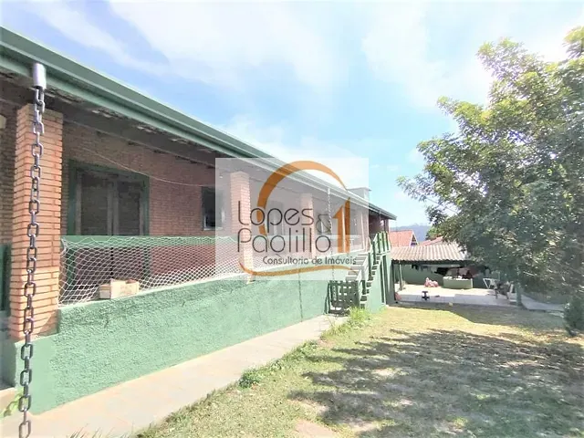 Casa com 720m² 4 quartos e 4 banheiros, à venda, no bairro Jardim dos Pinheiros em Atibaia
