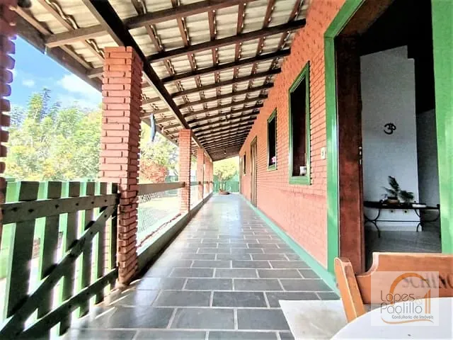 Casa com 720m² 4 quartos e 4 banheiros, à venda, no bairro Jardim dos Pinheiros em Atibaia