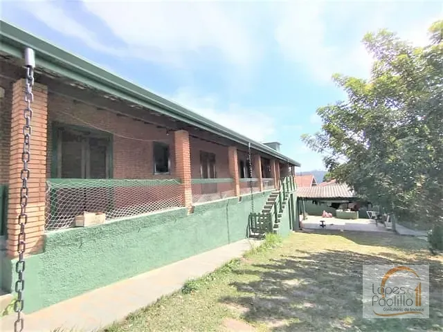 Casa com 720m² 4 quartos e 4 banheiros, à venda, no bairro Jardim dos Pinheiros em Atibaia