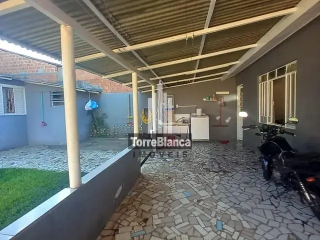 Casa com 62m² 3 quartos e 1 banheiro, à venda, no bairro Cará-cará em Ponta Grossa