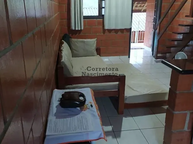 Casa com 54m² 2 quartos e 1 banheiro, à venda, no bairro Massaguaçu em Caraguatatuba