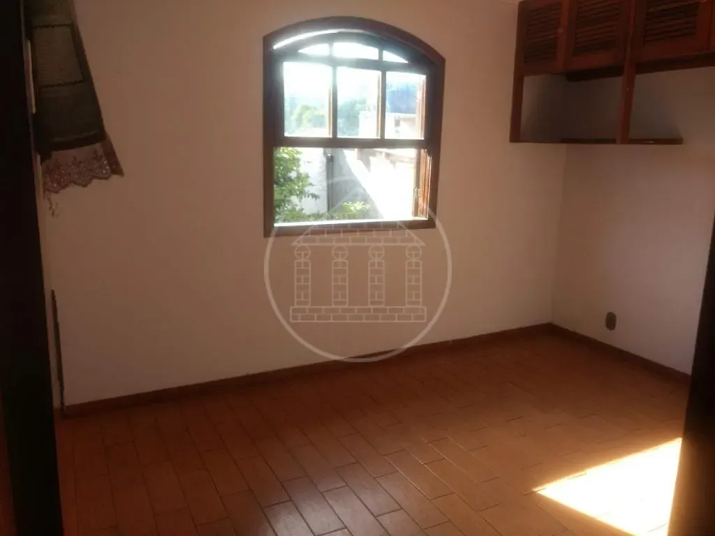Casa, 3 quartos, 330 m² - Foto 6