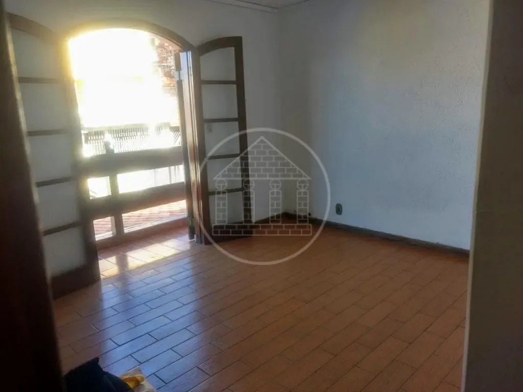 Casa, 3 quartos, 330 m² - Foto 8
