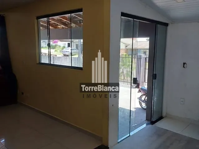 Casa com 300m² 2 quartos e 2 banheiros, à venda, no bairro Contorno em Ponta Grossa