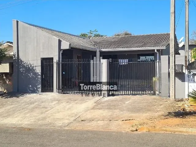 Casa com 300m² 2 quartos e 2 banheiros, à venda, no bairro Contorno em Ponta Grossa