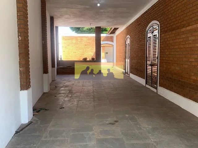 Casa com 573m² 4 quartos e 1 banheiro, para alugar, no bairro Parque das Universidades em Campinas