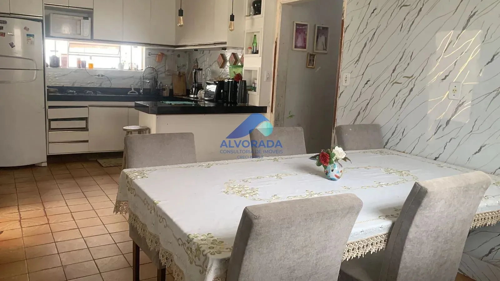 Casa, 7 quartos, 205 m² - Foto 3