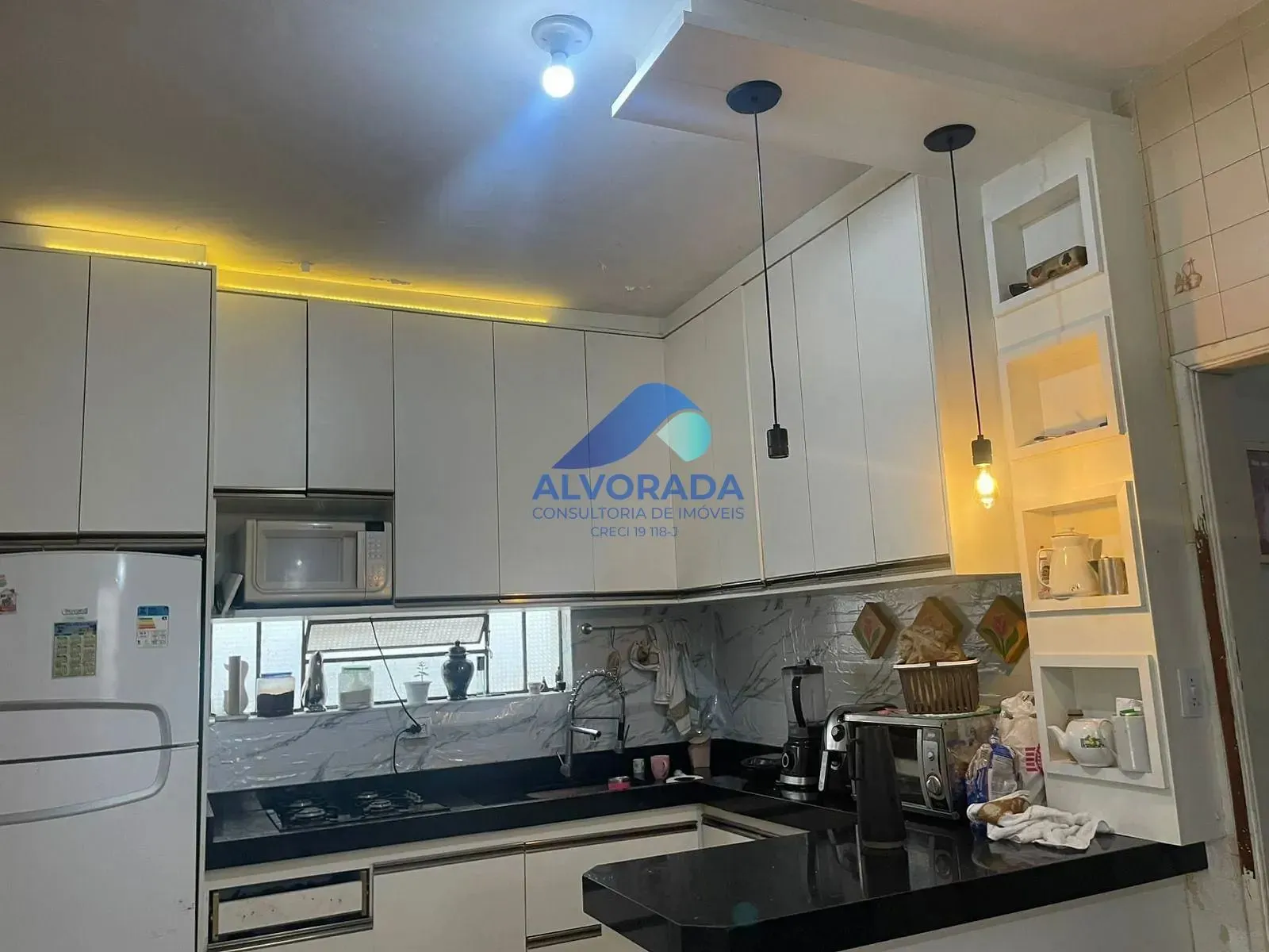Casa, 7 quartos, 205 m² - Foto 2