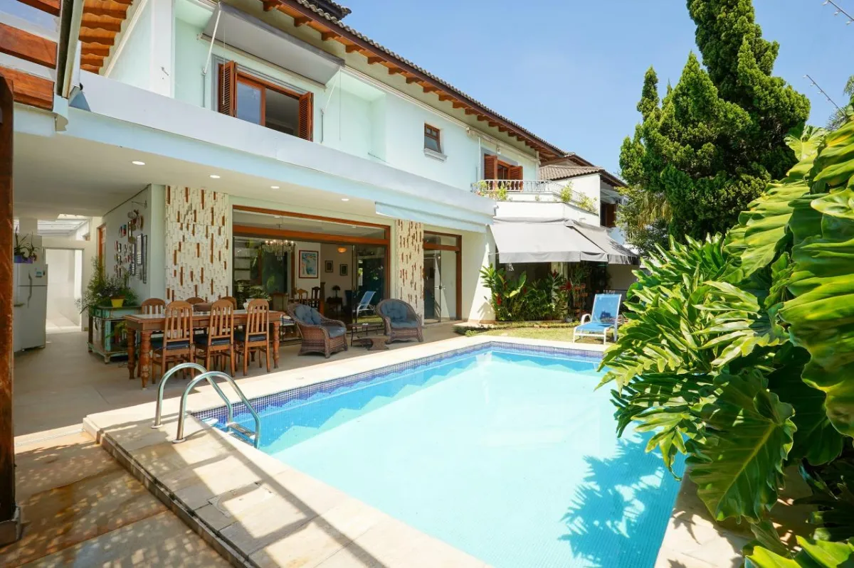 Casa no condomínio Fontana Verde para venda com 4 quartos, sendo 4 suítes, 446m²