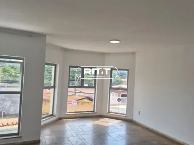 Casa à venda, no bairro Jardim das Paineiras em Campinas