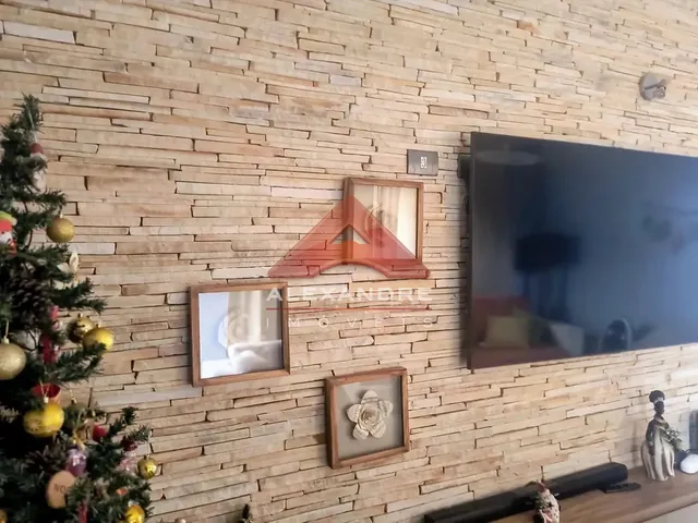 Casa com 10m² 4 quartos e 3 banheiros, à venda, no bairro Jardim Terras de São João em Jacareí