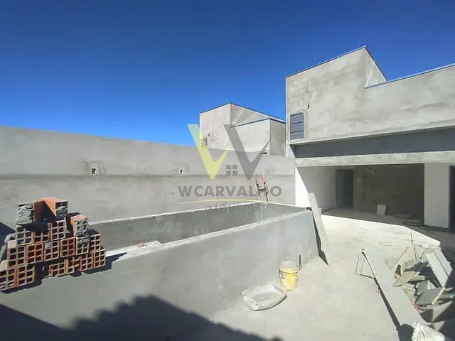 Casa com 360m² 4 quartos e 3 banheiros, à venda, no bairro Alvorada em Anápolis