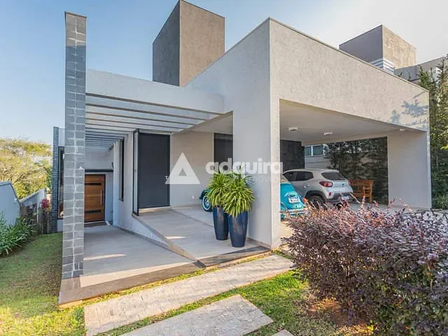 Casa com 495m² 4 quartos e 6 banheiros, à venda, no bairro Estrela em Ponta Grossa