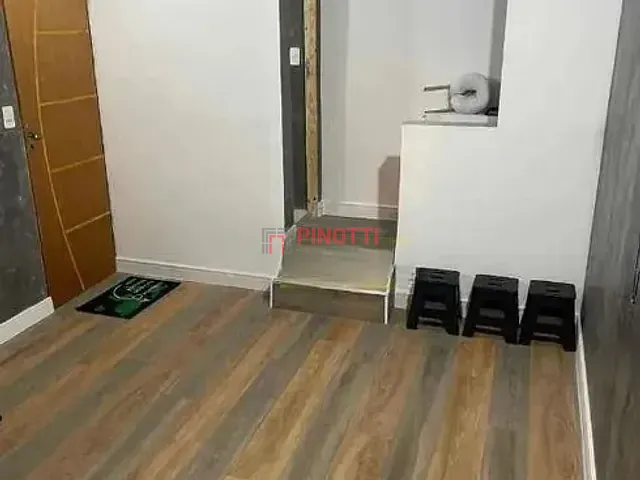 Casa 2 quartos e 2 banheiros, à venda, no bairro Jardim Calux em São Bernardo do Campo
