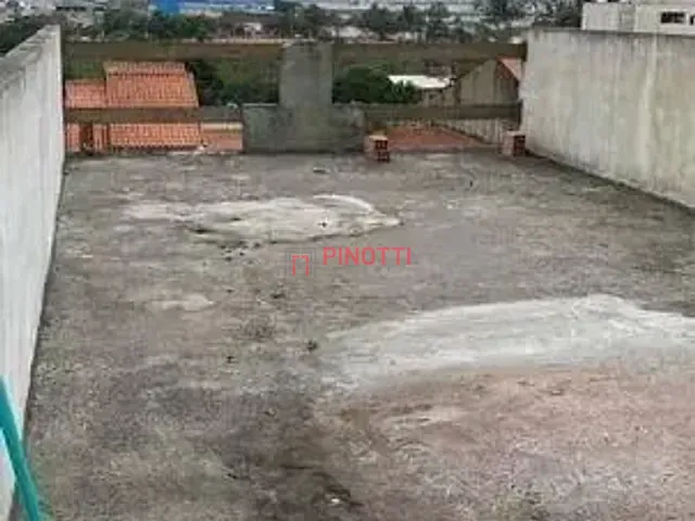 Casa 2 quartos e 2 banheiros, à venda, no bairro Jardim Calux em São Bernardo do Campo