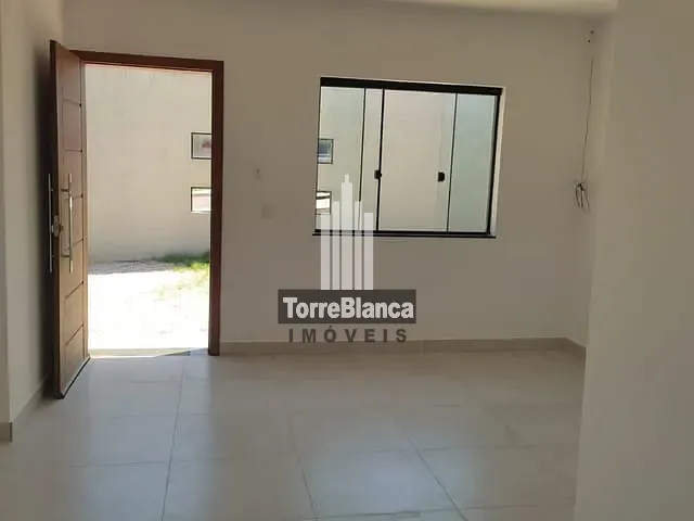 Casa com 169m² 2 quartos e 3 banheiros, à venda, no bairro Ronda em Ponta Grossa