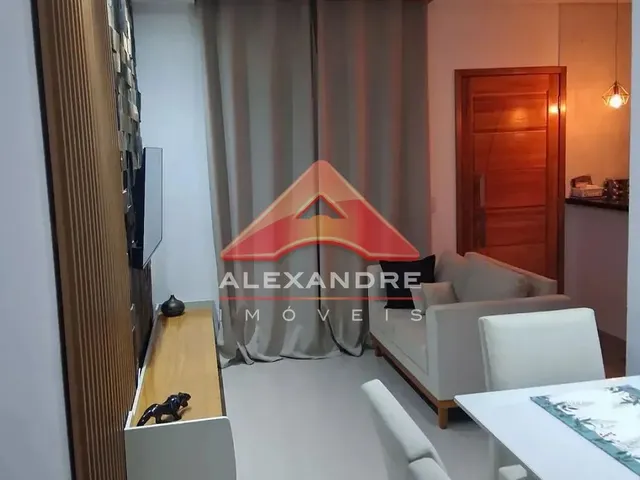 Casa com 10m² 2 quartos e 1 banheiro, à venda, no bairro Vila das Flores em São José Dos Campos