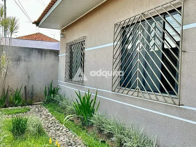 Casa com 230m² 3 quartos e 2 banheiros, à venda, no bairro Nova Rússia em Ponta Grossa
