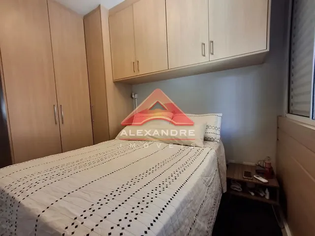 Casa com 10m² 2 quartos e 2 banheiros, à venda, no bairro Eugênio de Mello em São José Dos Campos