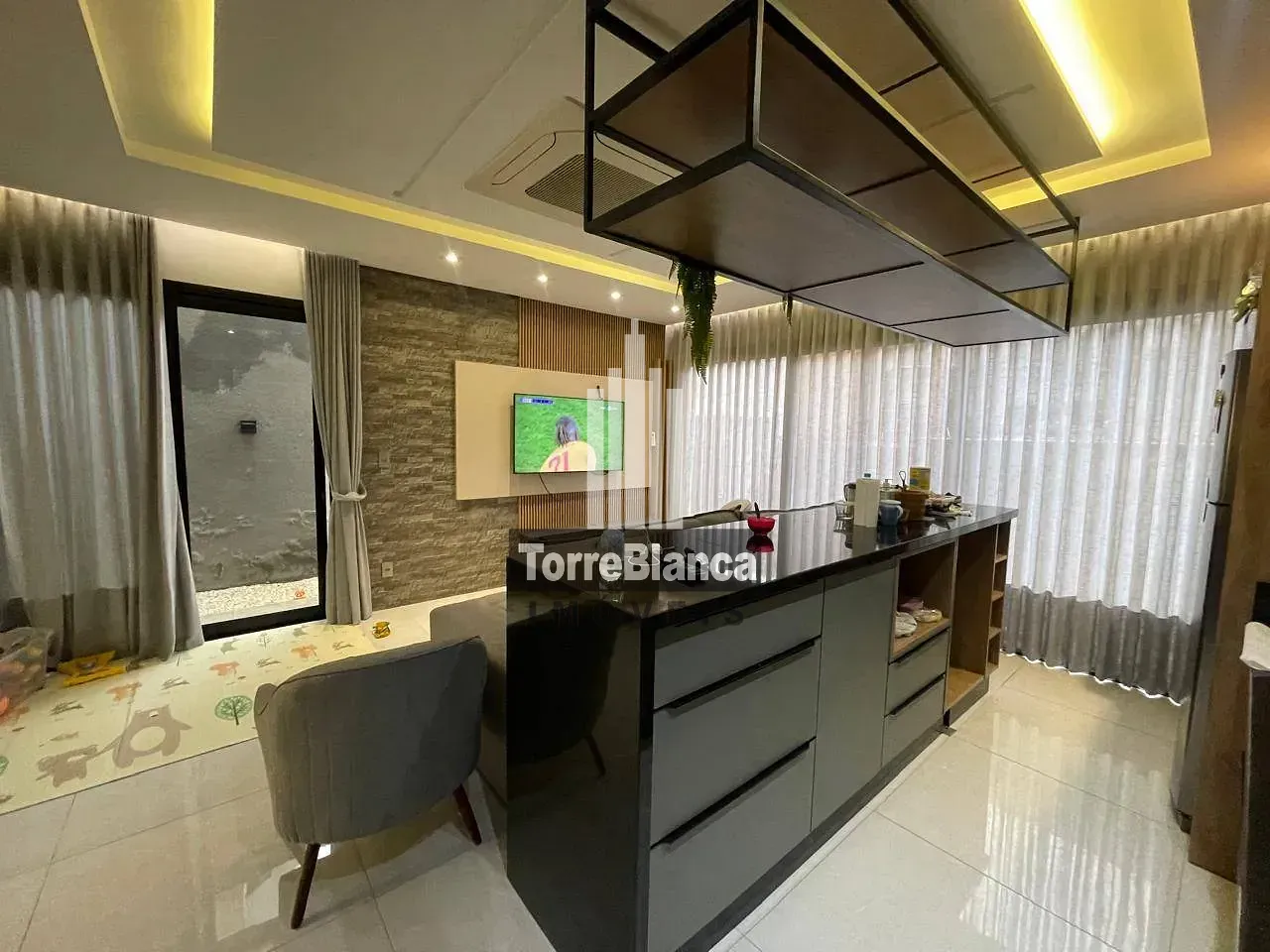 Casa, 4 quartos, 265 m² - Foto 11