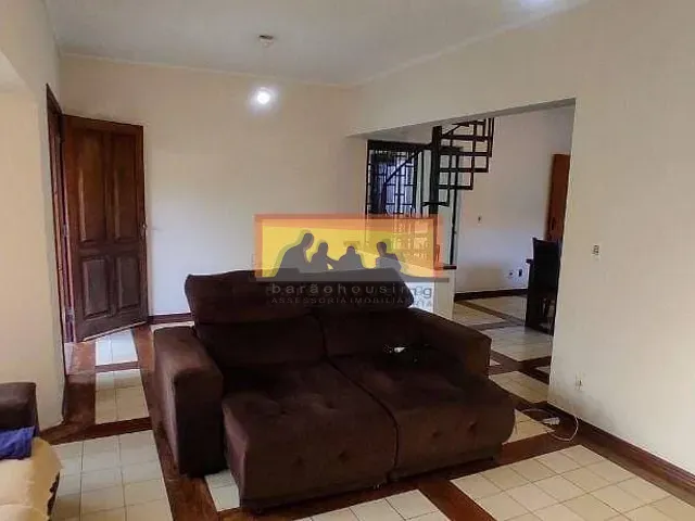 Casa com 300m² 3 quartos e 3 banheiros, à venda, no bairro Cidade Universitária II em Campinas