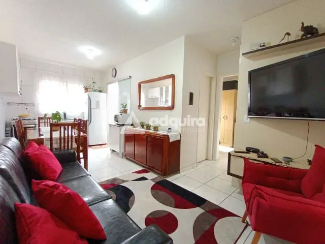 Casa com 46m² 2 quartos e 1 banheiro, à venda, no bairro Uvaranas em Ponta Grossa