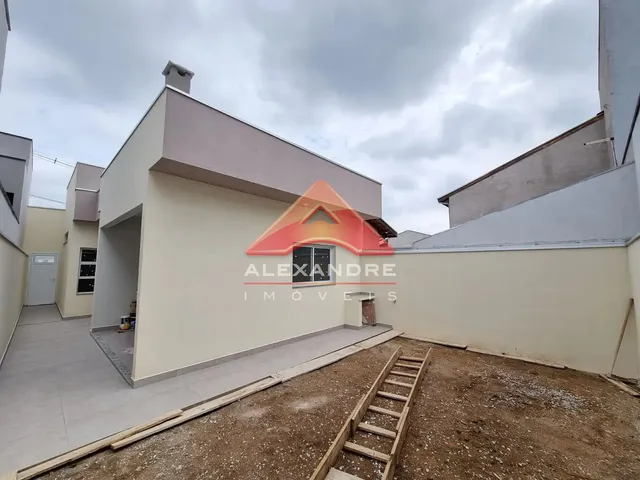 Casa com 10m² 2 quartos e 2 banheiros, à venda, no bairro Loteamento Portal Santa Inês em São José Dos Campos
