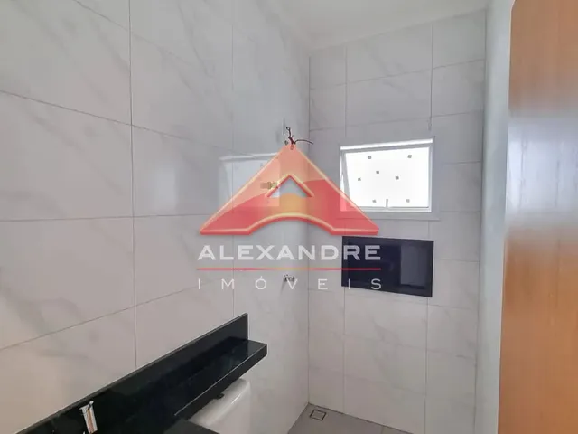 Casa com 10m² 2 quartos e 2 banheiros, à venda, no bairro Loteamento Portal Santa Inês em São José Dos Campos