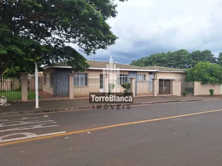 Casa, 4 quartos, 178 m² - Foto 3