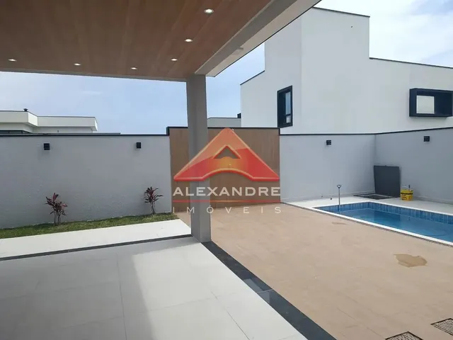 Casa com 10m² 3 quartos e 1 banheiro, à venda, no bairro Piedade em Caçapava