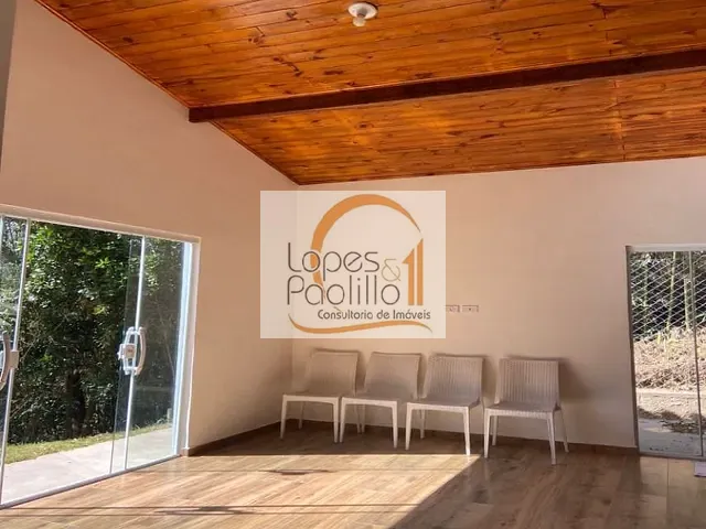 Casa com 728m² 2 quartos e 2 banheiros, à venda, no bairro San Fernando Valley em Atibaia