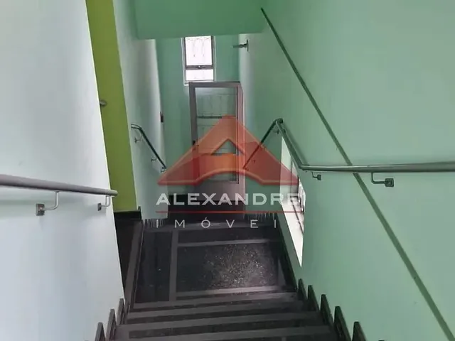 Casa com 10m² 3 quartos e 1 banheiro, para alugar, no bairro Jardim Ismênia em São José Dos Campos