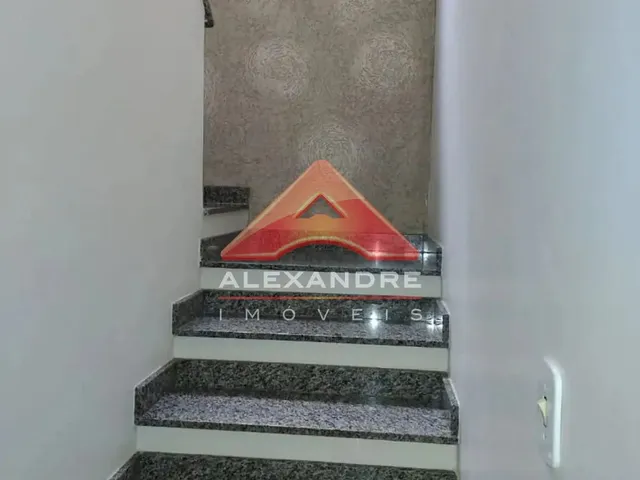 Casa com 10m² 4 quartos e 1 banheiro, à venda, no bairro Jardim Del Rey em São José Dos Campos