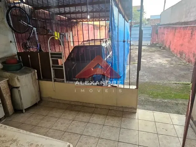 Casa com 10m² 2 quartos e 1 banheiro, à venda, no bairro Vila Ester em São José Dos Campos