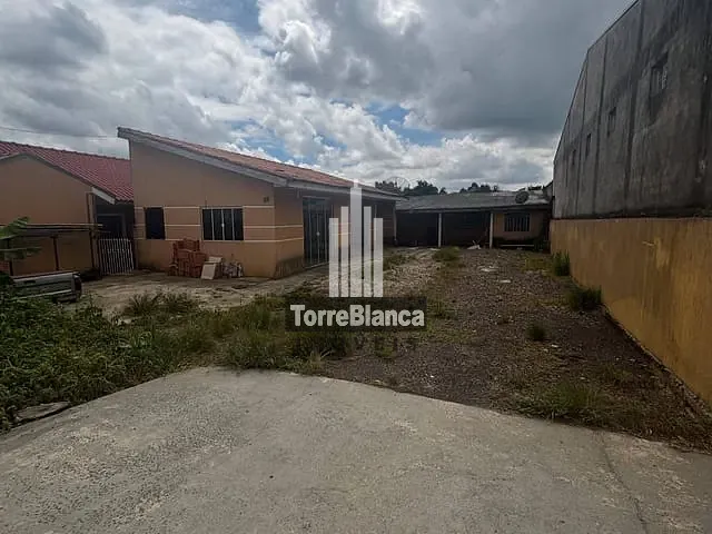 Casa com 390m² 2 quartos e 1 banheiro, à venda, no bairro Chapada em Ponta Grossa