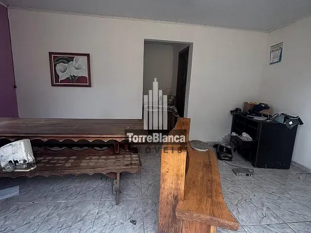 Casa com 390m² 2 quartos e 1 banheiro, à venda, no bairro Chapada em Ponta Grossa