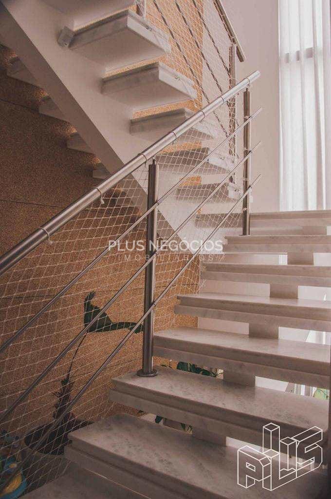 Casa à venda com 3 quartos, 265m² - Foto 14