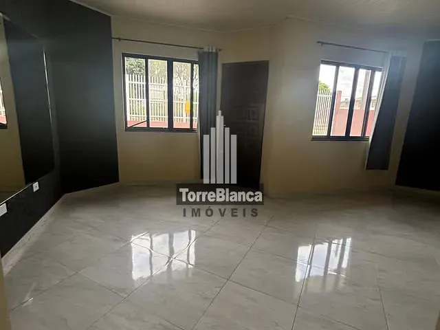 Casa com 390m² 3 quartos e 2 banheiros, à venda, no bairro Chapada em Ponta Grossa
