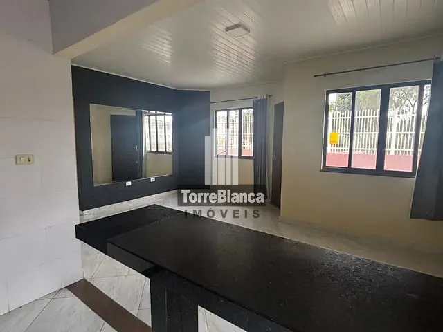 Casa com 390m² 3 quartos e 2 banheiros, à venda, no bairro Chapada em Ponta Grossa