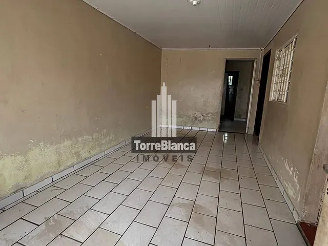 Casa com 457m² 3 quartos e 1 banheiro, à venda, no bairro Chapada em Ponta Grossa