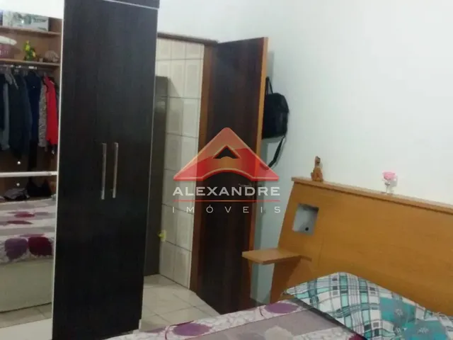 Casa com 150m² 2 quartos e 1 banheiro, à venda, no bairro Jardim Americano em São José Dos Campos