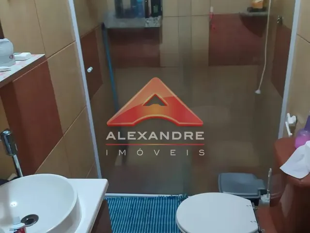 Casa com 150m² 2 quartos e 1 banheiro, à venda, no bairro Jardim Americano em São José Dos Campos