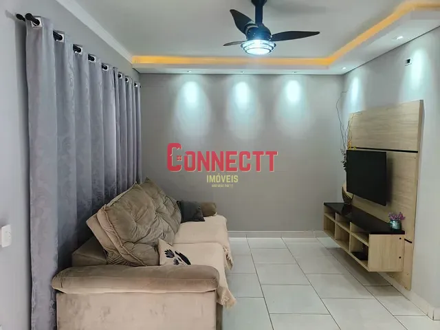 Casa com 250m² 3 quartos e 3 banheiros, à venda, no bairro Villas Mabel em Ribeirão Preto