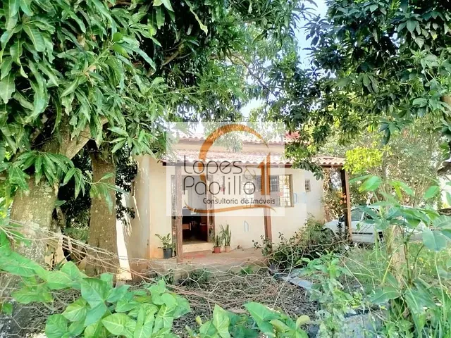 Casa com 405m² 4 quartos e 2 banheiros, à venda, no bairro Jardim América em Atibaia