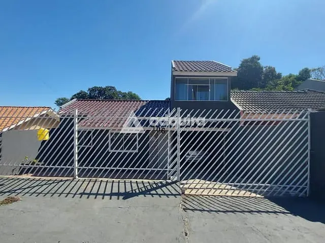 Casa com 300m² 3 quartos e 2 banheiros, à venda, no bairro Canaã - Contorno em Ponta Grossa