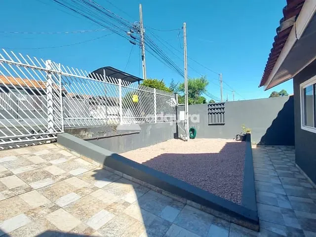Casa com 300m² 3 quartos e 2 banheiros, à venda, no bairro Canaã - Contorno em Ponta Grossa