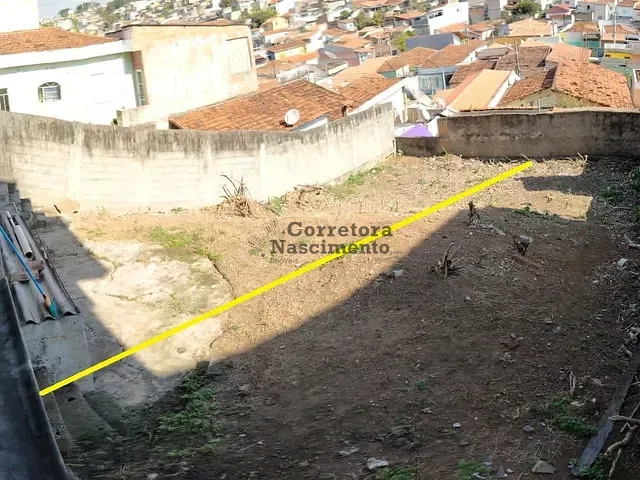 Casa 4 quartos e 1 banheiro, à venda, no bairro Jardim Bela Vista em Jacareí
