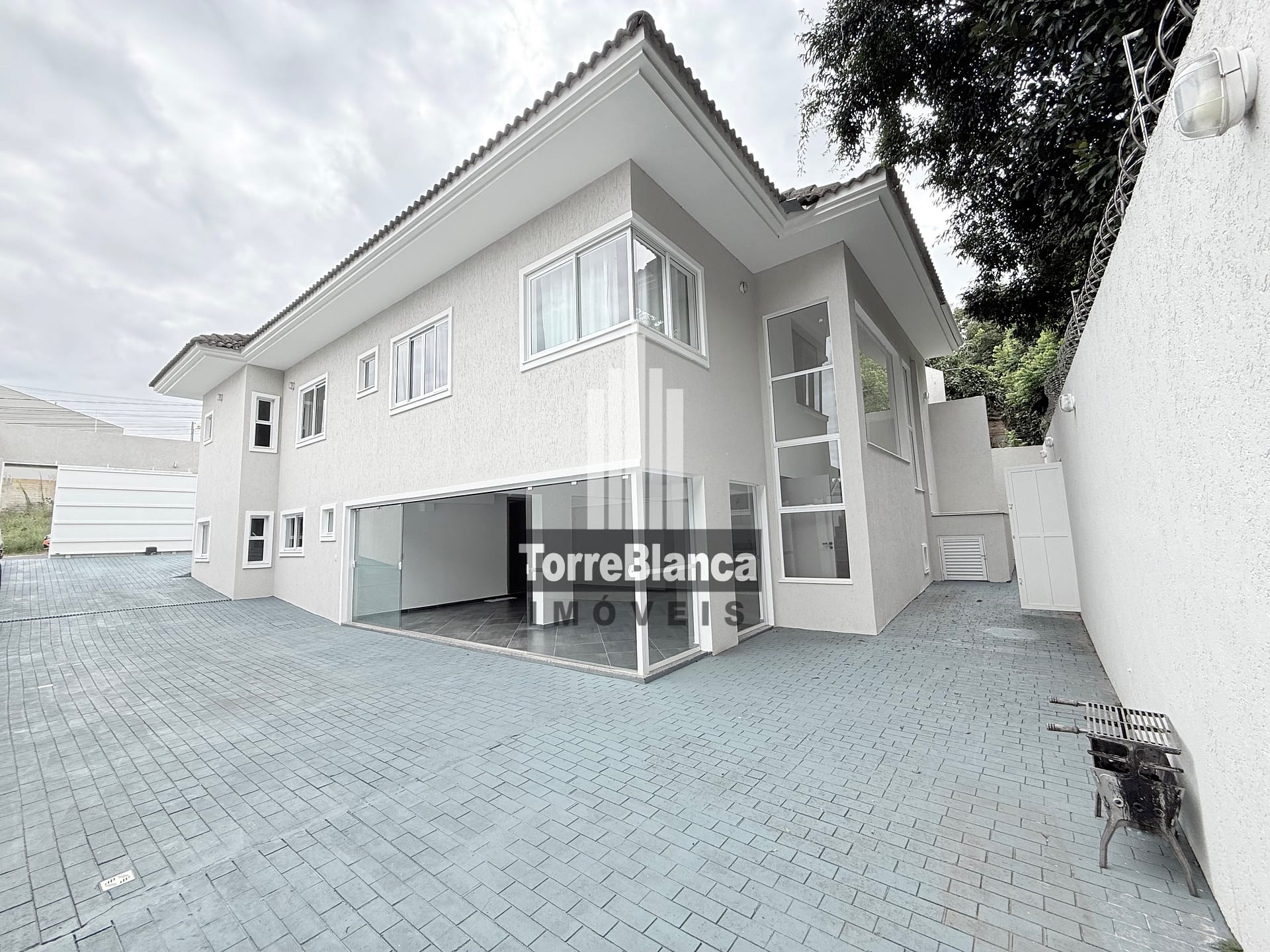 Casa, 5 quartos, 214 m² - Foto 3