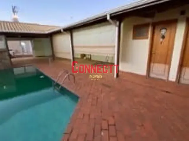 Casa com 400m² 4 quartos e 4 banheiros, à venda, no bairro Brodowski em Brodowski
